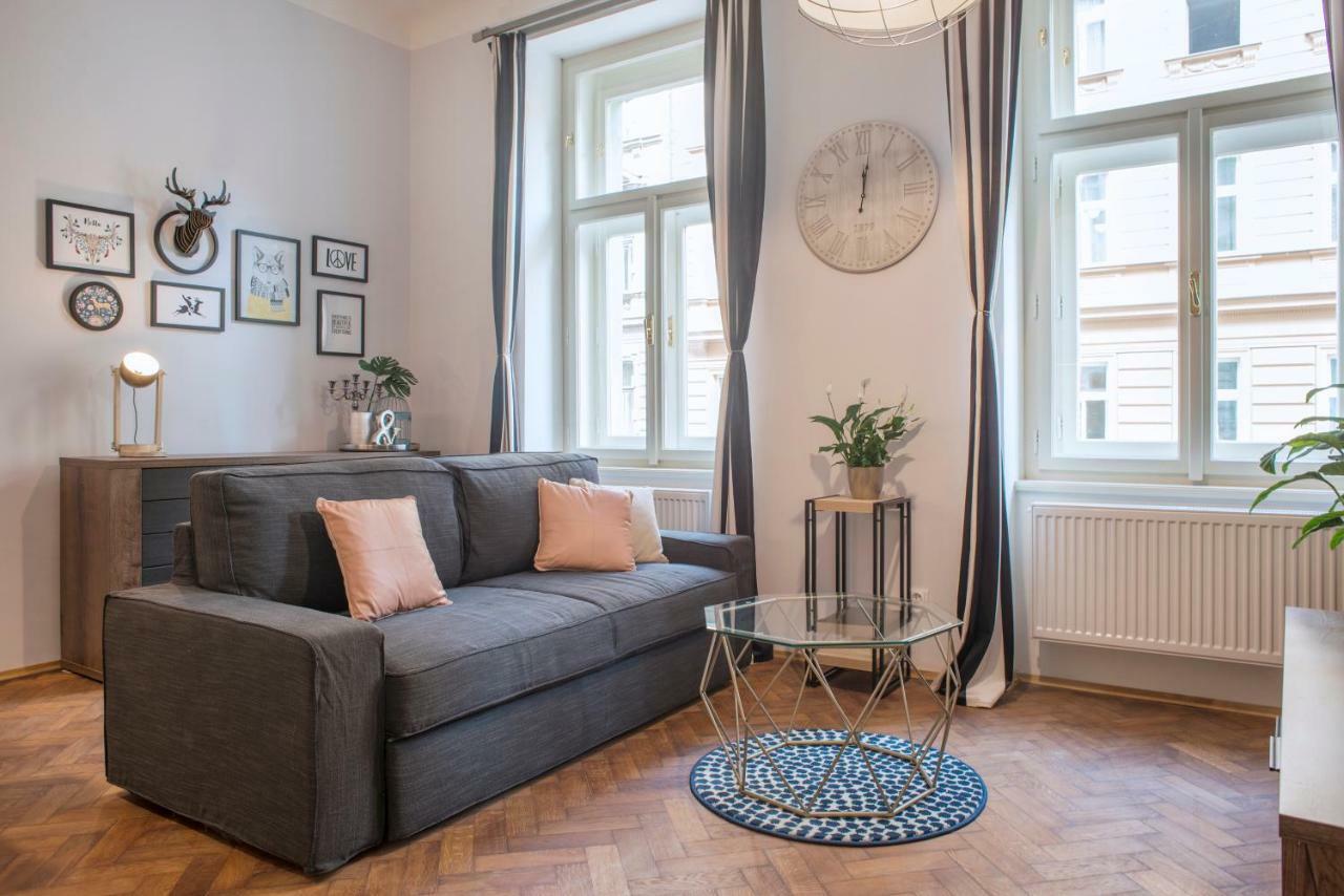 Kent Ridge Loft Apartment Prague Ngoại thất bức ảnh