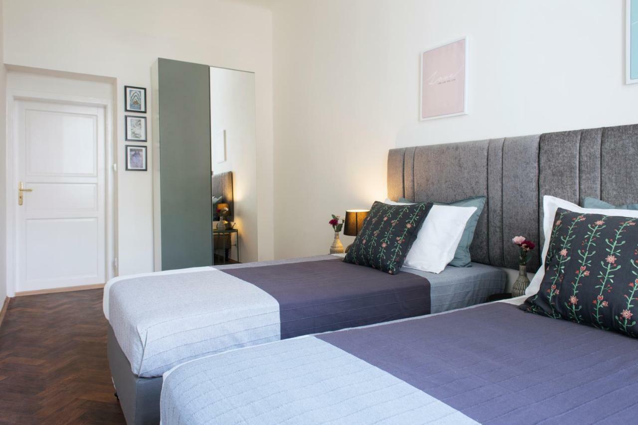 Kent Ridge Loft Apartment Prague Ngoại thất bức ảnh