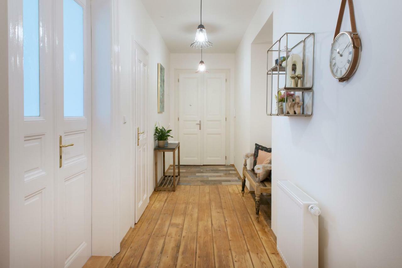 Kent Ridge Loft Apartment Prague Ngoại thất bức ảnh