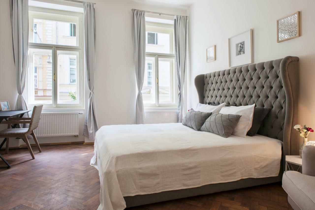 Kent Ridge Loft Apartment Prague Ngoại thất bức ảnh
