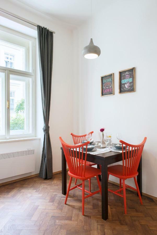 Kent Ridge Loft Apartment Prague Ngoại thất bức ảnh