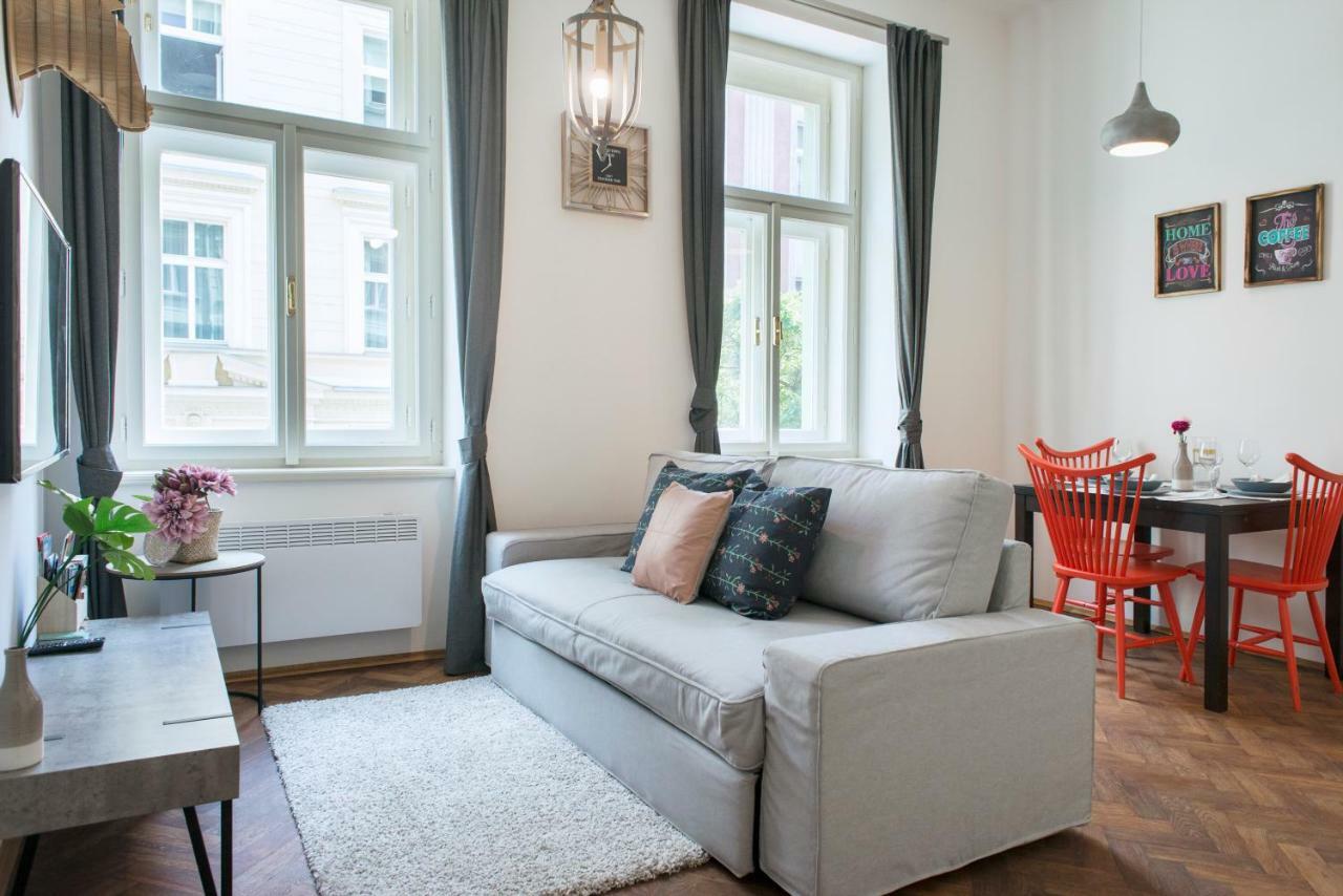 Kent Ridge Loft Apartment Prague Ngoại thất bức ảnh